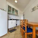 Predio A Beira-Mar, Na Melhor Localizacao Do Rio Vermelho.