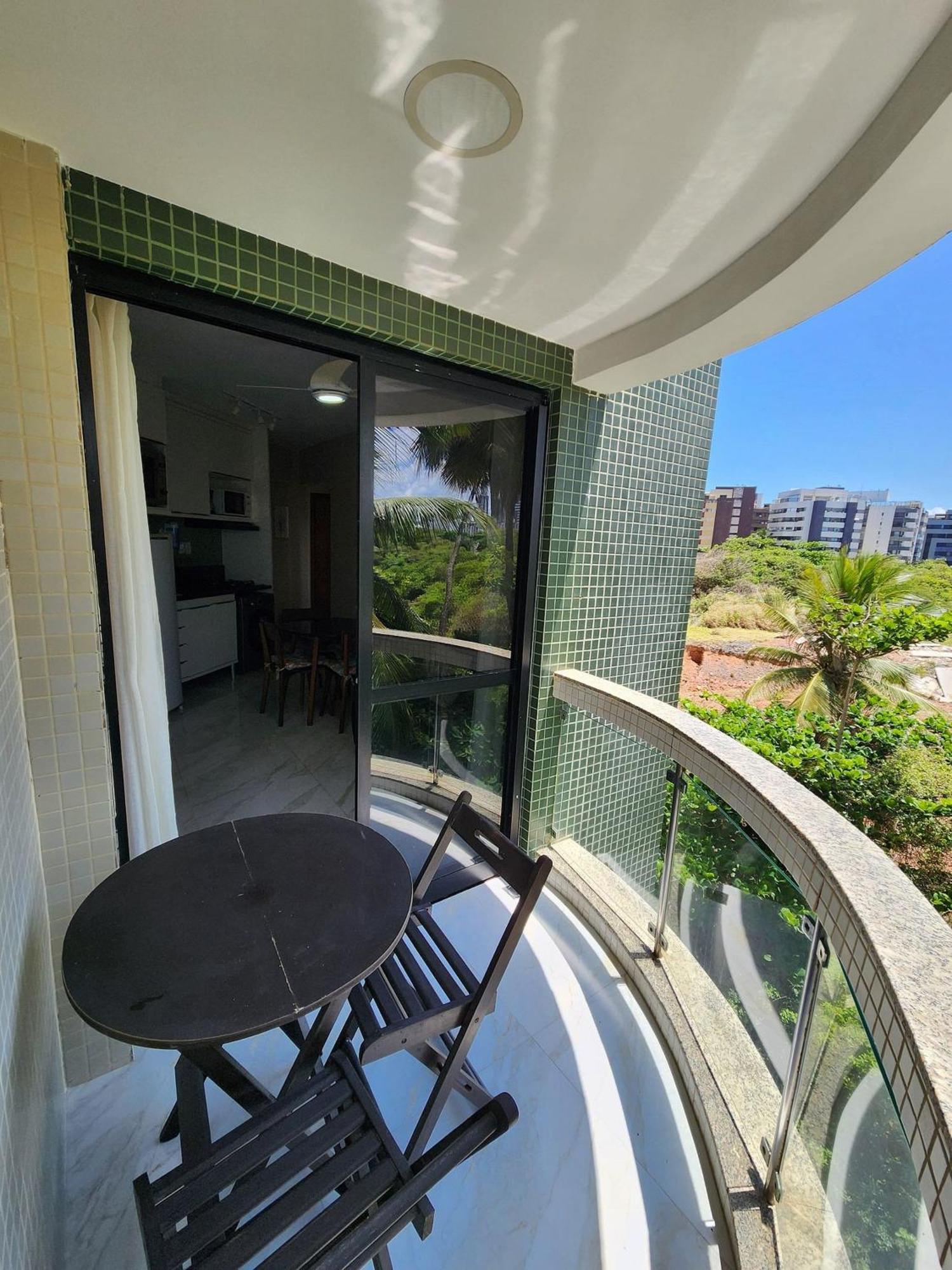 Predio A Beira-mar, Na Localizacao Do Rio Vermelho. Apartment
