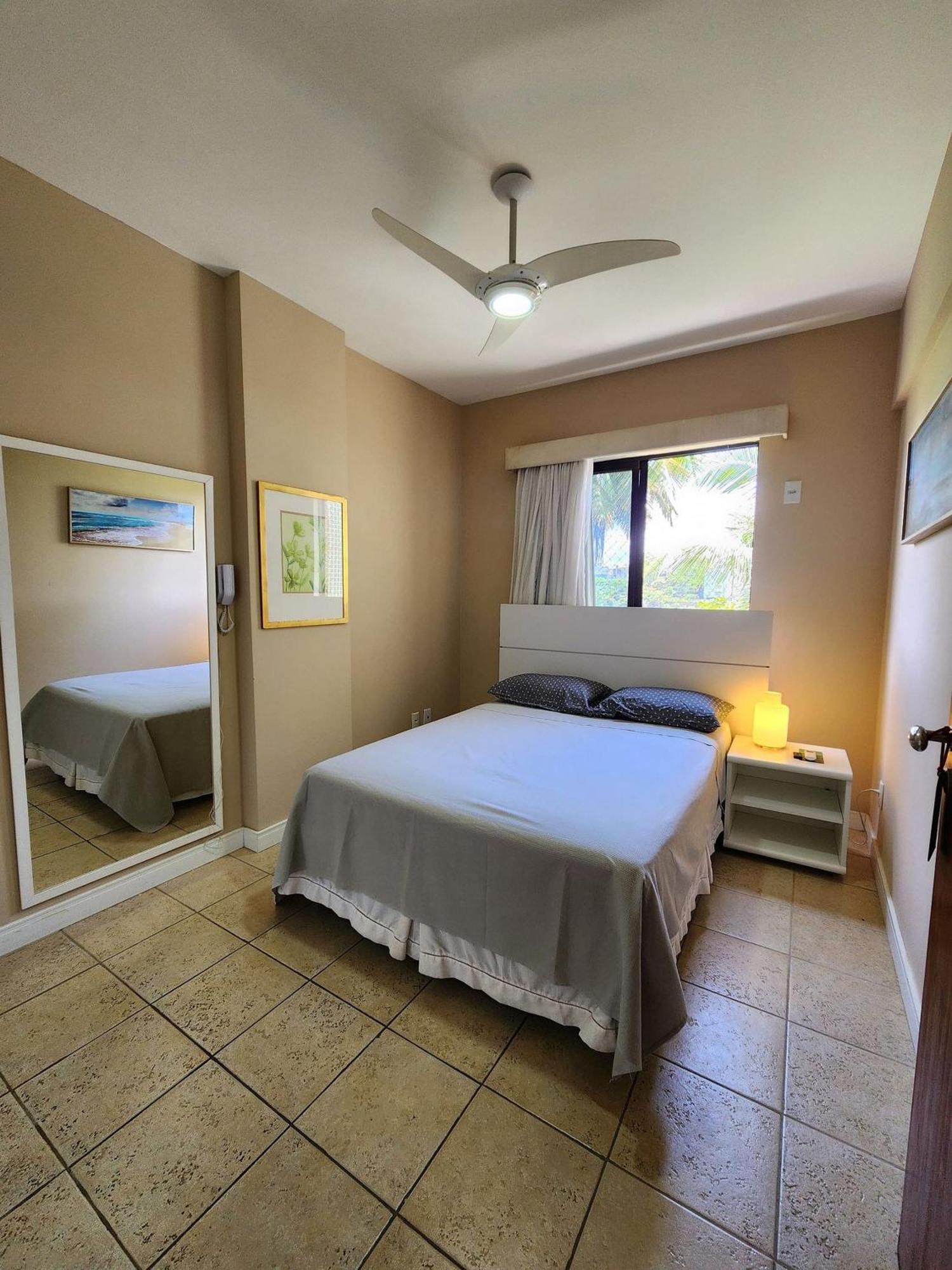 Apartment Predio A Beira-mar, Na Localizacao Do Rio Vermelho. Salvador